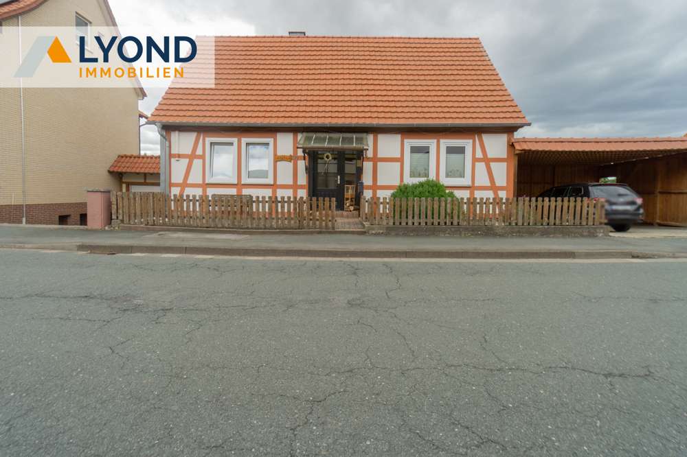 Thumbnail-Haus zum Kaufen in Diemelstadt 215.000,00 € 108 m²