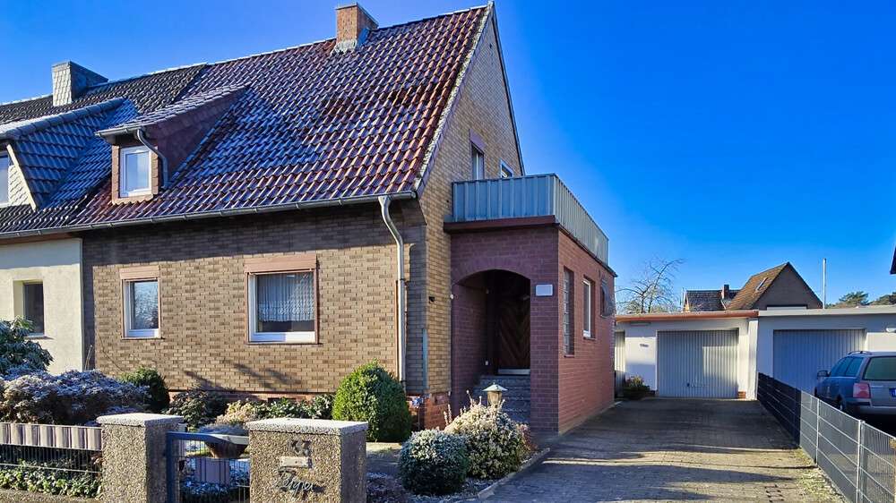 Thumbnail-Haus zum Kaufen in Nienhagen 210.000,00 € 90.58 m²