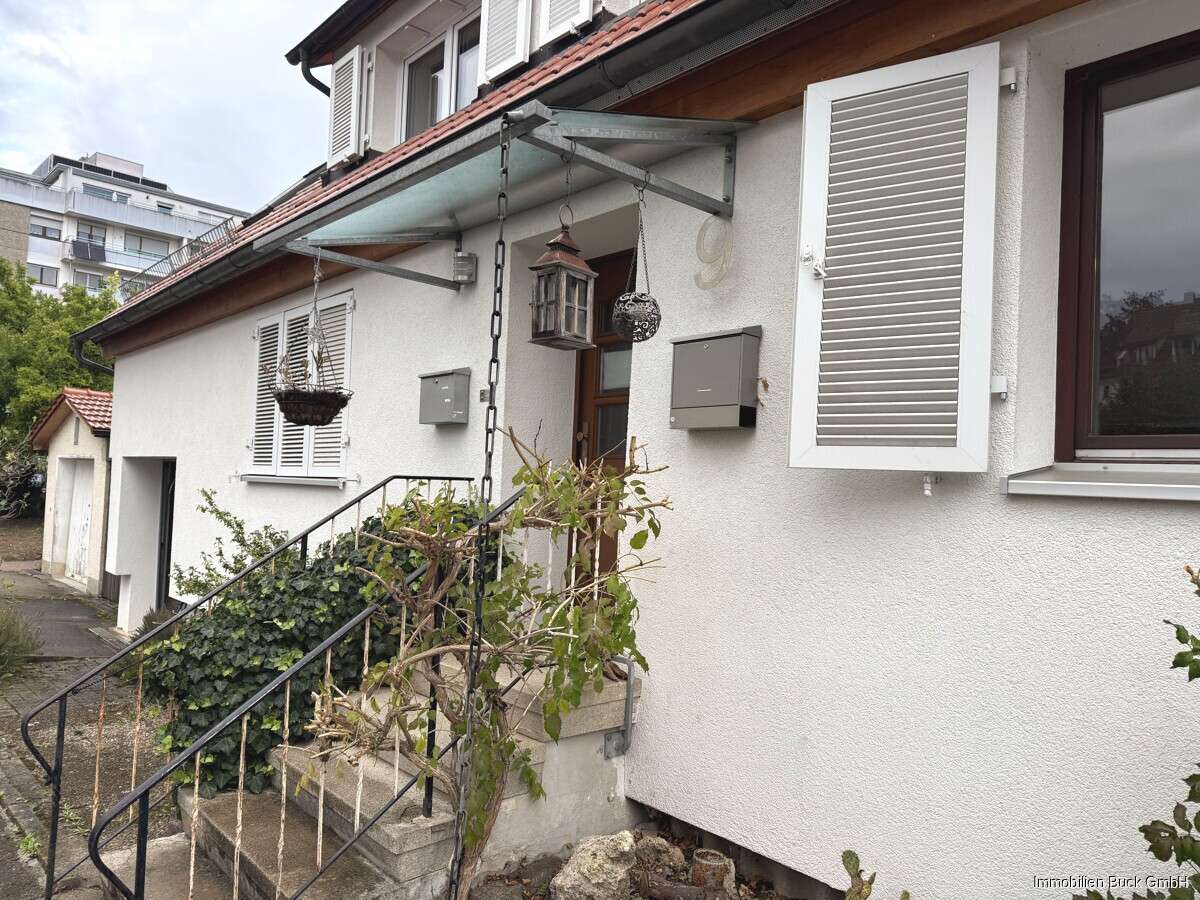 Thumbnail-Wohnung zum Kaufen in Kuchen 275.000,00 € 158 m²