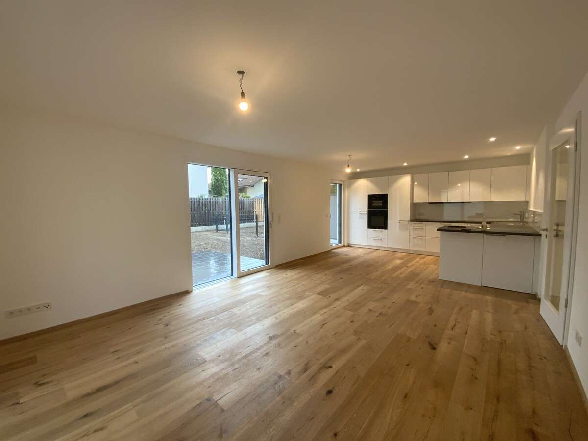 Thumbnail-Wohnung zum Mieten in Baldham 2.300,00 € 94 m²