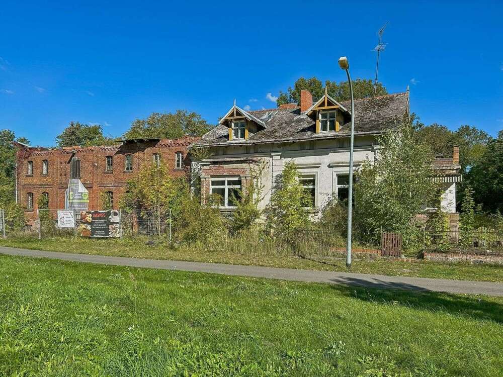 Thumbnail-Haus zum Kaufen in Fehrbellin 79.000,00 € 110 m²