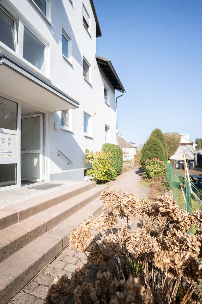 Thumbnail-Wohnung zum Kaufen in Friedrichsdorf Burgholzhausen vor der Höhe 419.000,00 € 91.78 m²