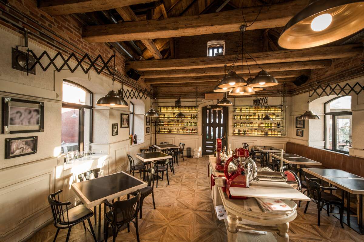 Thumbnail-Gastronomie in München Pasing-Obermenzing 3.060,00 € 195 m²
