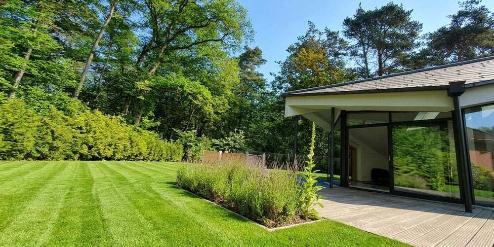 Thumbnail-Haus zum Kaufen in Langenhagen 1.820.000,00 € 375 m²
