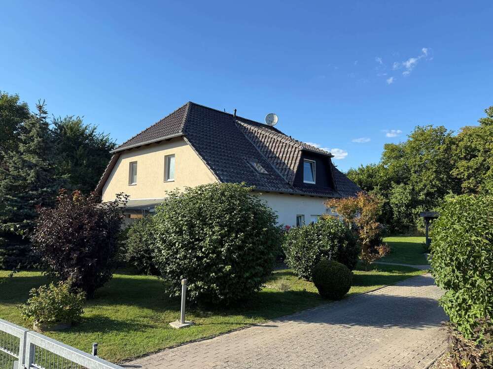 Thumbnail-Haus zum Kaufen in Nordwestuckermark 289.000,00 € 230 m²