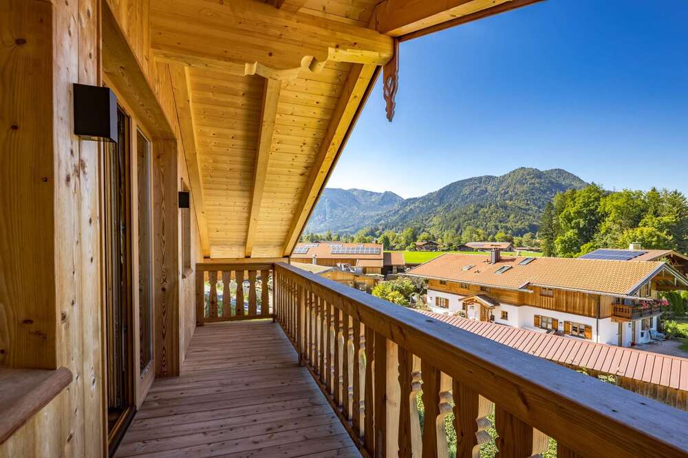 Thumbnail-Wohnung zum Kaufen in Rottach-Egern 2.900.000,00 € 194 m²