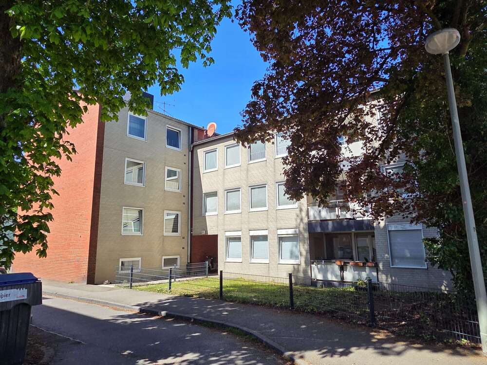 Thumbnail-Wohnung zum Kaufen in Arnsberg 130.000,00 € 82.5 m²