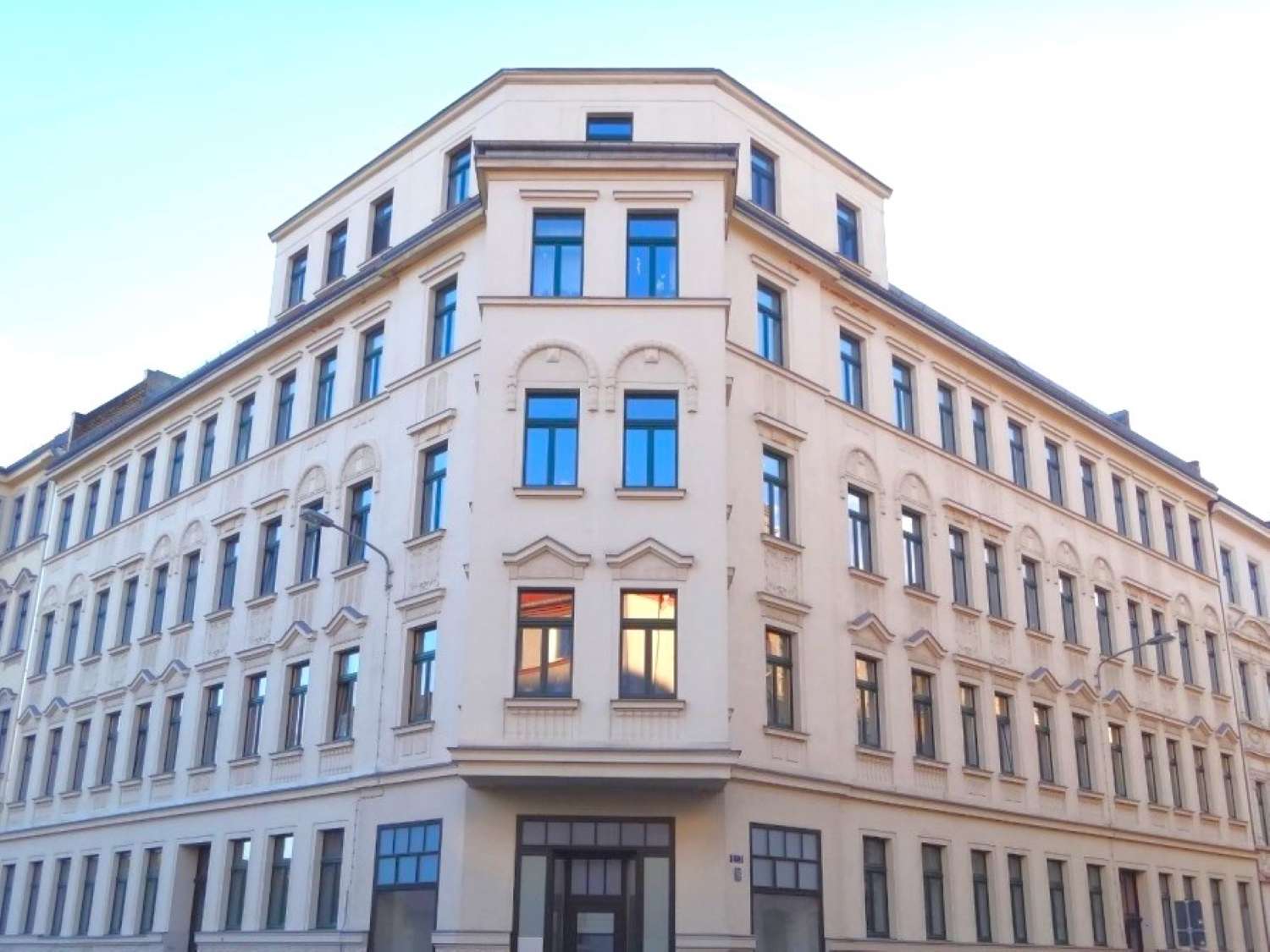 Thumbnail-Wohnung zum Kaufen in Leipzig 221.500,00 € 80.54 m²