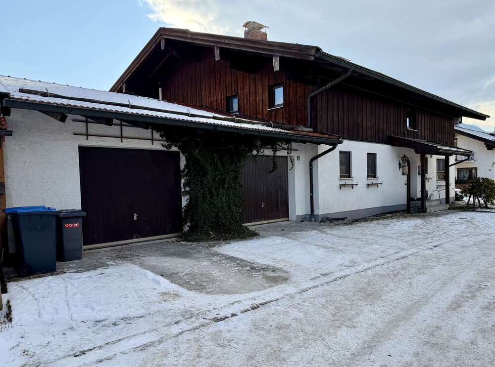 Thumbnail-Haus zum Kaufen in Grassau 980.000,00 € 218 m²