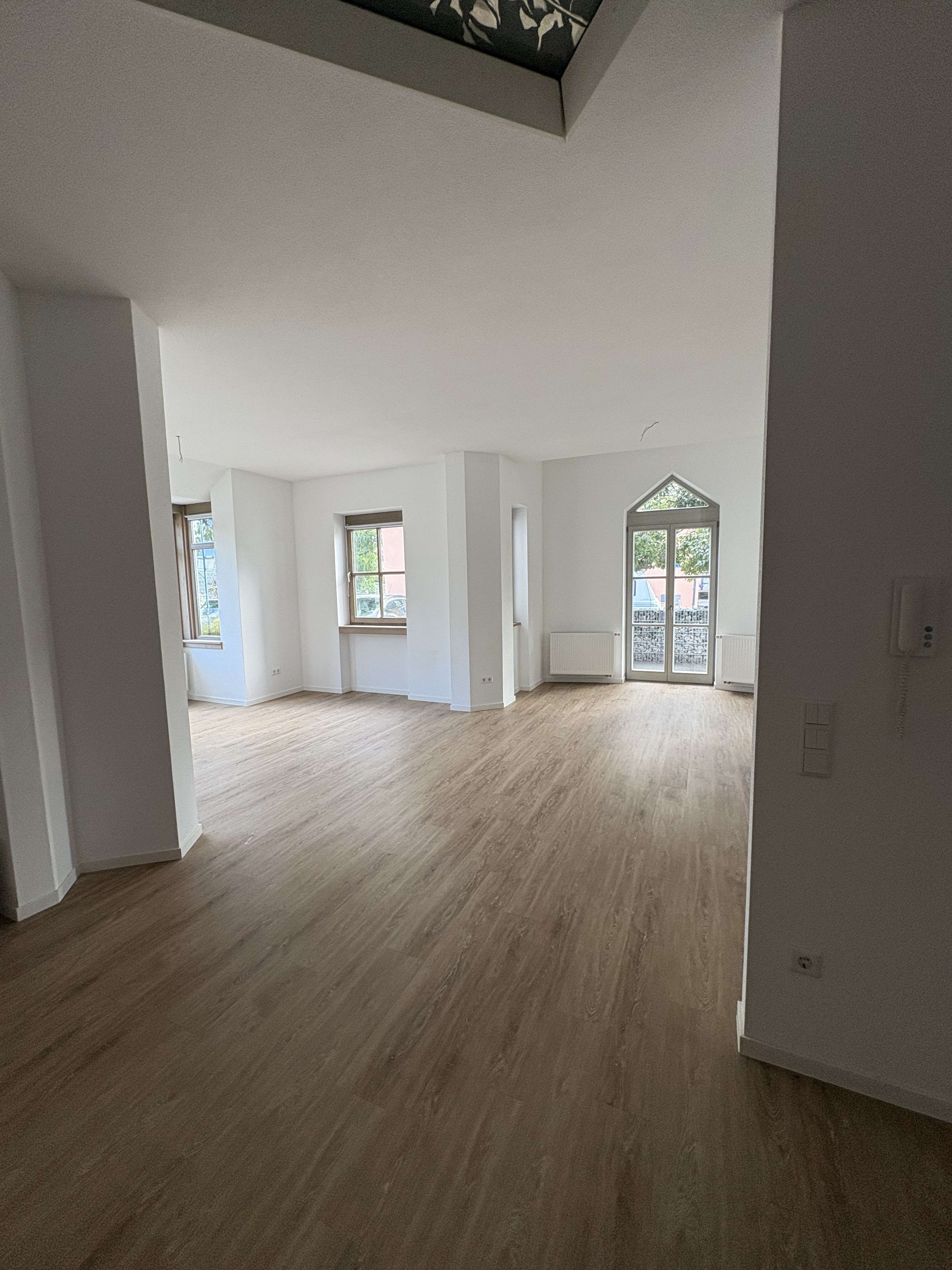 Thumbnail-Wohnung zum Mieten in Scheuring 1.090,00 € 116.23 m²