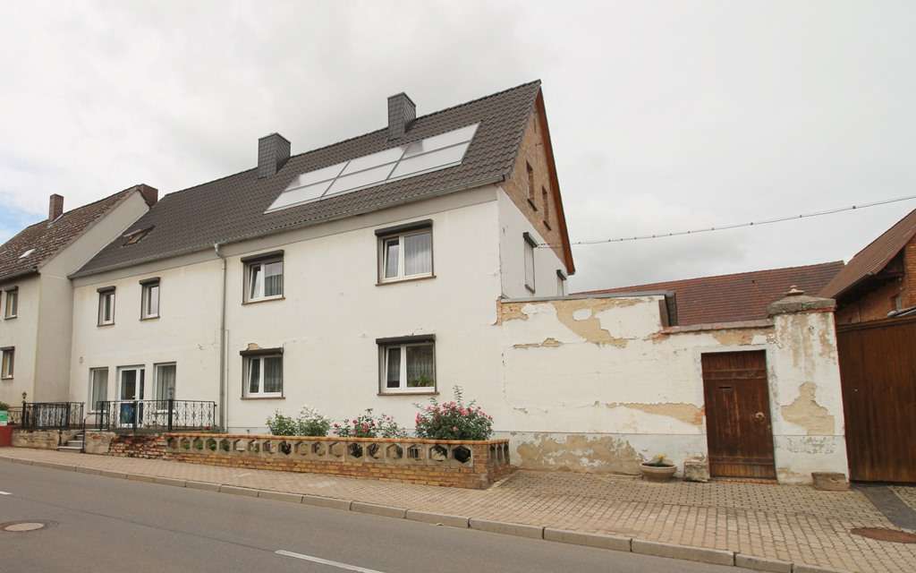 Thumbnail-Haus zum Kaufen in Sachsen-Anhalt - Langeneichstädt 205.000,00 € 350 m²