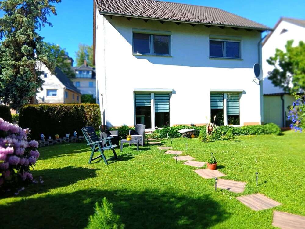 Thumbnail-Haus zum Kaufen in Neukirchen 249.000,00 € 119 m²