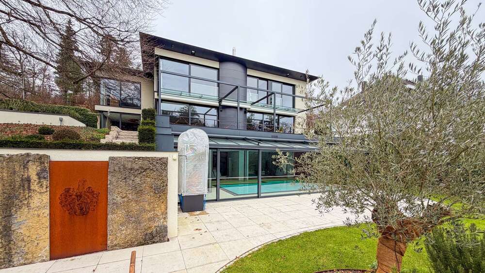 Thumbnail-Haus zum Kaufen in Baden-Baden 5.500.000,00 € 356.12 m²