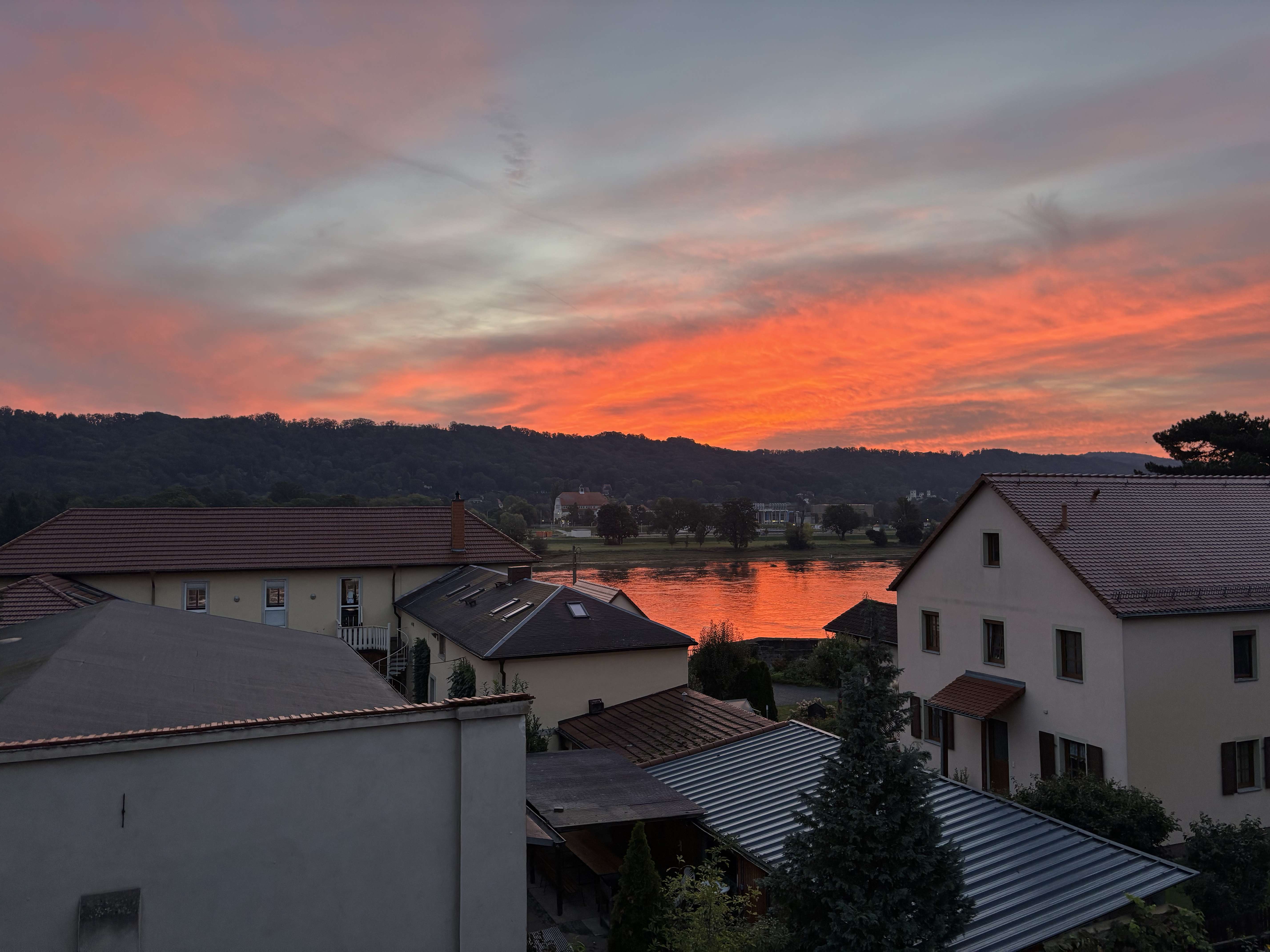 Thumbnail-Haus zum Kaufen in Dresden 850.000,00 € 130 m²