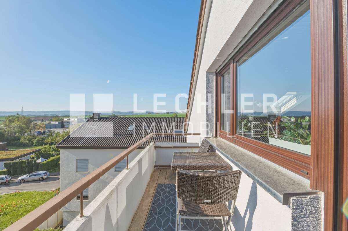 Thumbnail-Wohnung zum Kaufen in Ditzingen Hirschlanden 379.000,00 € 119 m²