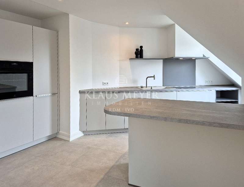 Thumbnail-Büro in Hamburg Neustadt 3.955,35 € 188.35 m²