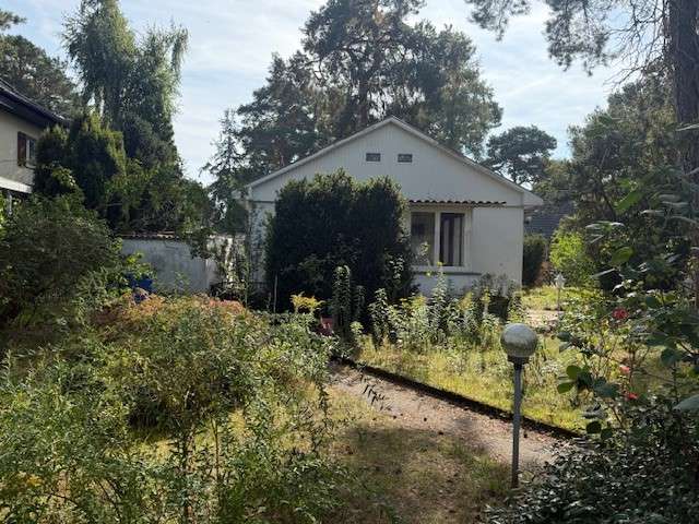 Thumbnail-Grundstück zu verkaufen in Hoppegarten 348.800,00 € 780 m²