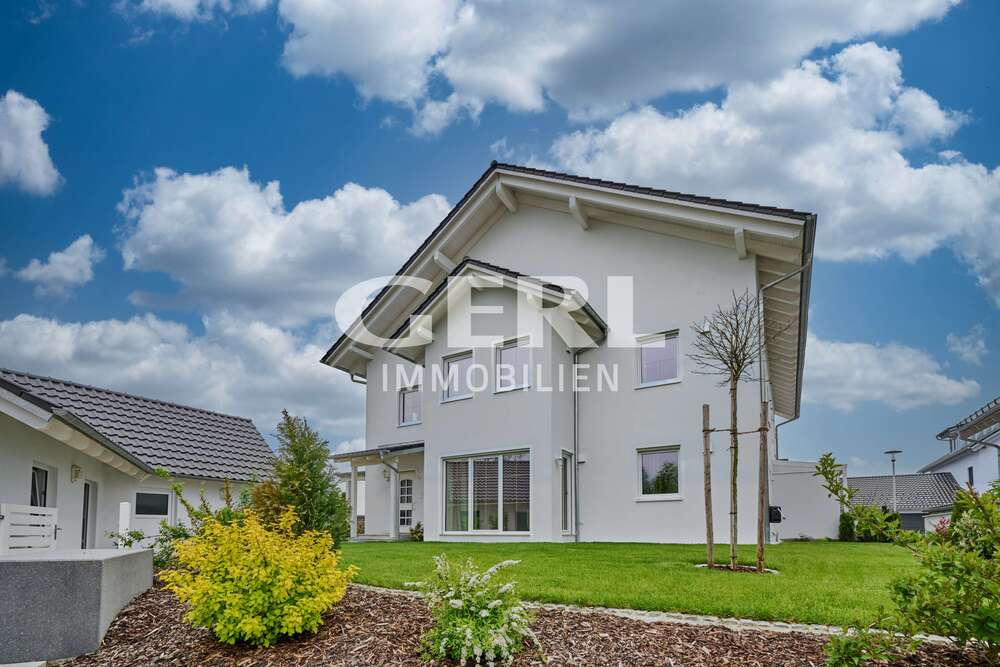 Thumbnail-Haus zum Mieten in Bogen 1.650,00 € 167.11 m²