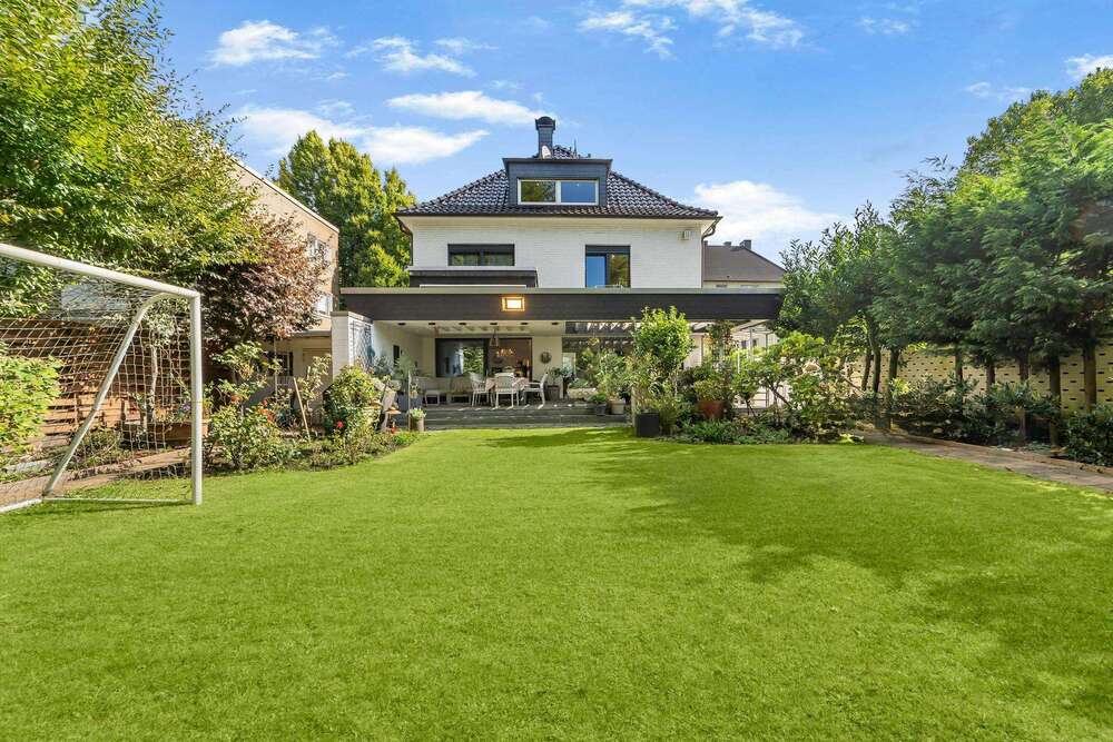 Thumbnail-Haus zum Kaufen in Gelsenkirchen 709.000,00 € 257 m²