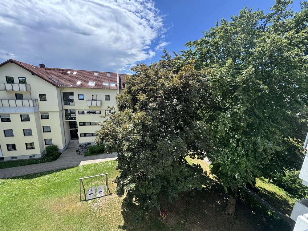 Thumbnail-Wohnung zum Mieten in Gröbenzell 1.400,00 € 78.58 m²