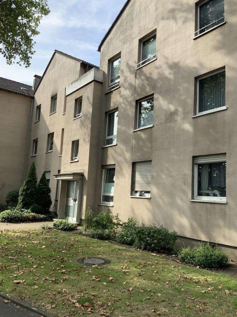 Thumbnail-Wohnung zum Mieten in Duisburg 689,00 € 80.62 m²