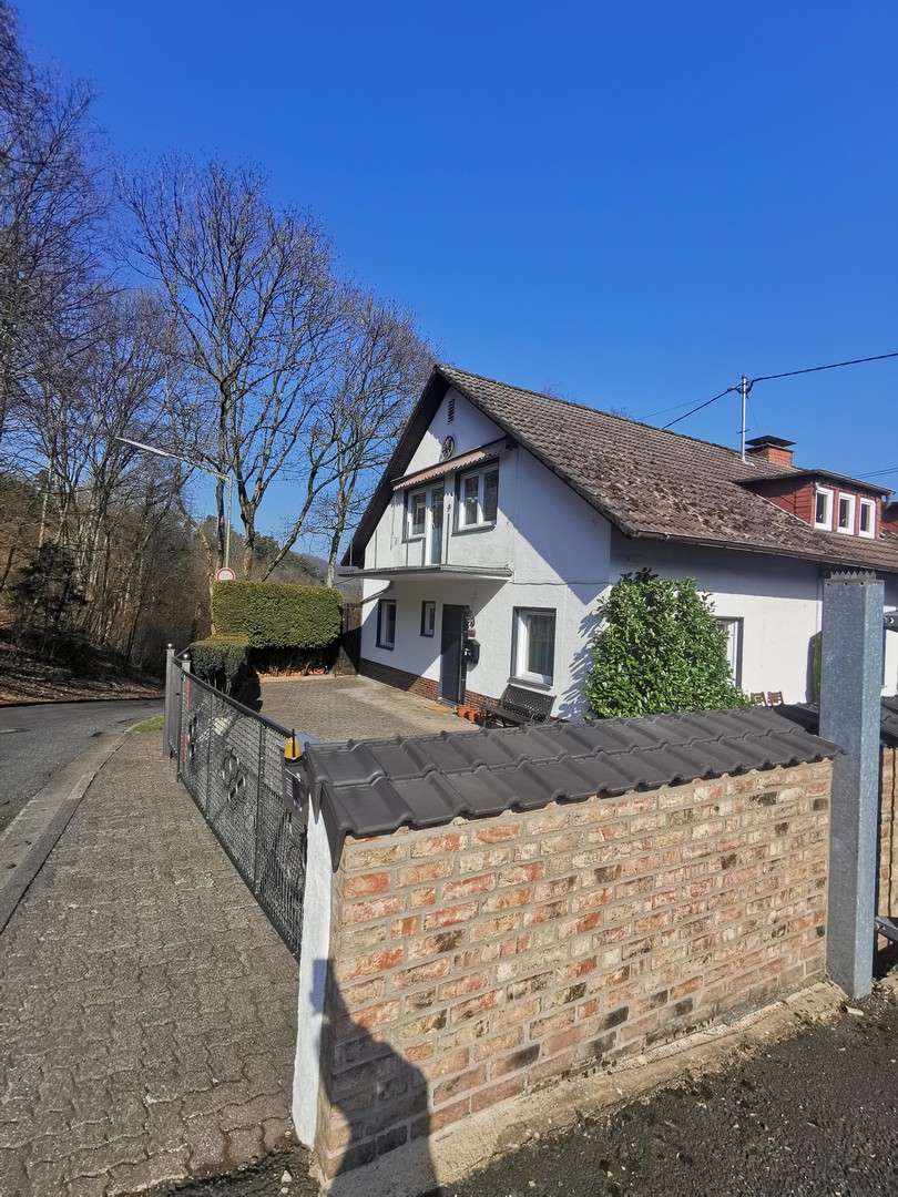 Thumbnail-Haus zum Kaufen in Siegen 249.000,00 € 103 m²