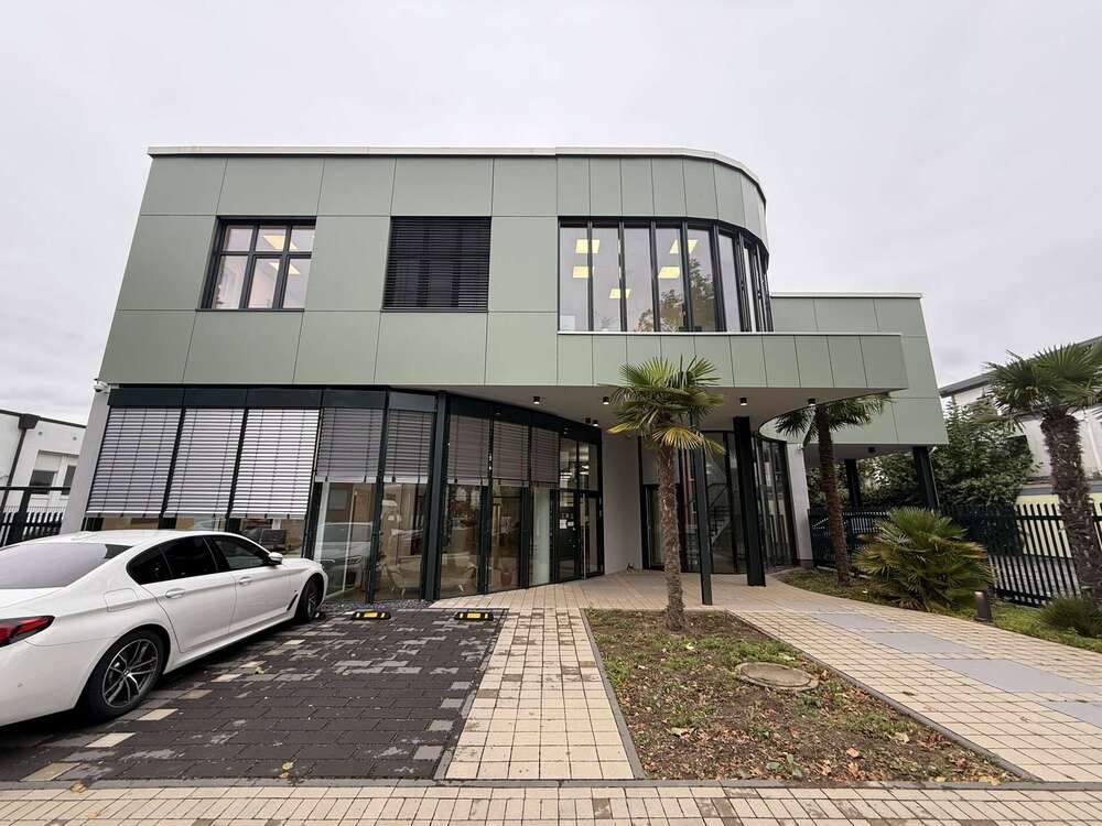 Thumbnail-Büro in Hürth 15.000,00 € 1300 m²