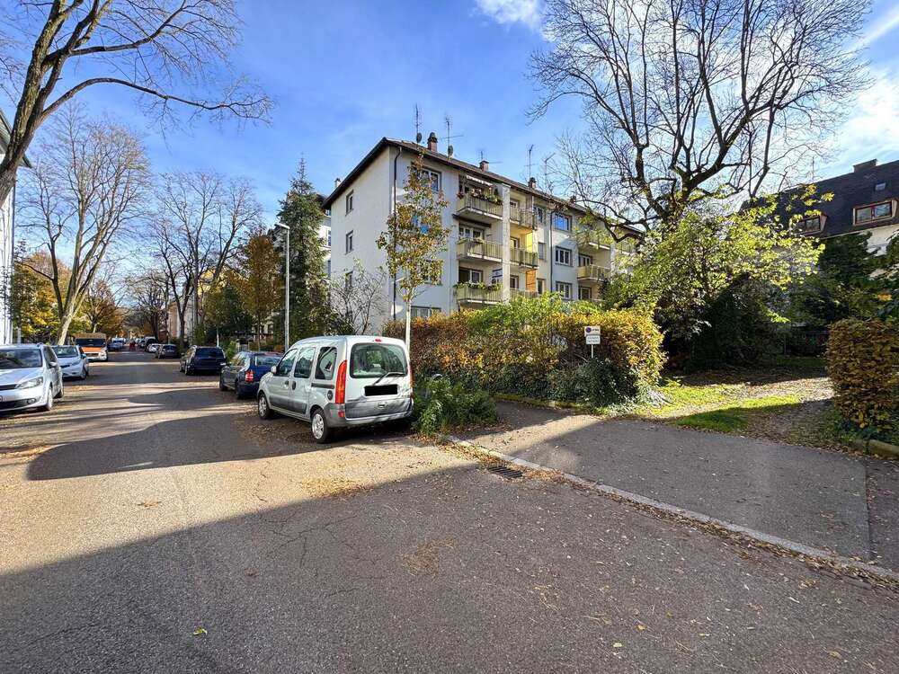 Thumbnail-Wohnung zum Kaufen in Freiburg im Breisgau 152.000,00 € 41.5 m²