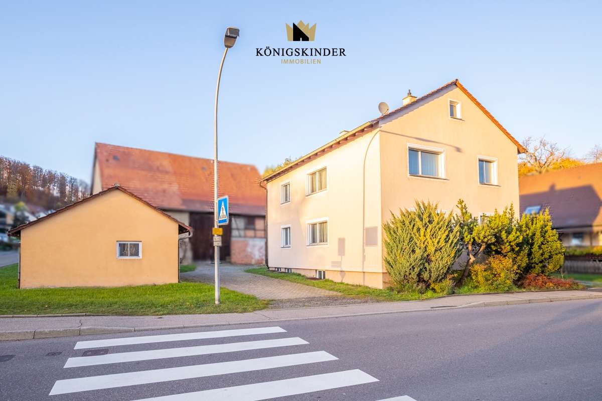 Thumbnail-Haus zum Kaufen in Mönsheim 419.000,00 € 161.42 m²