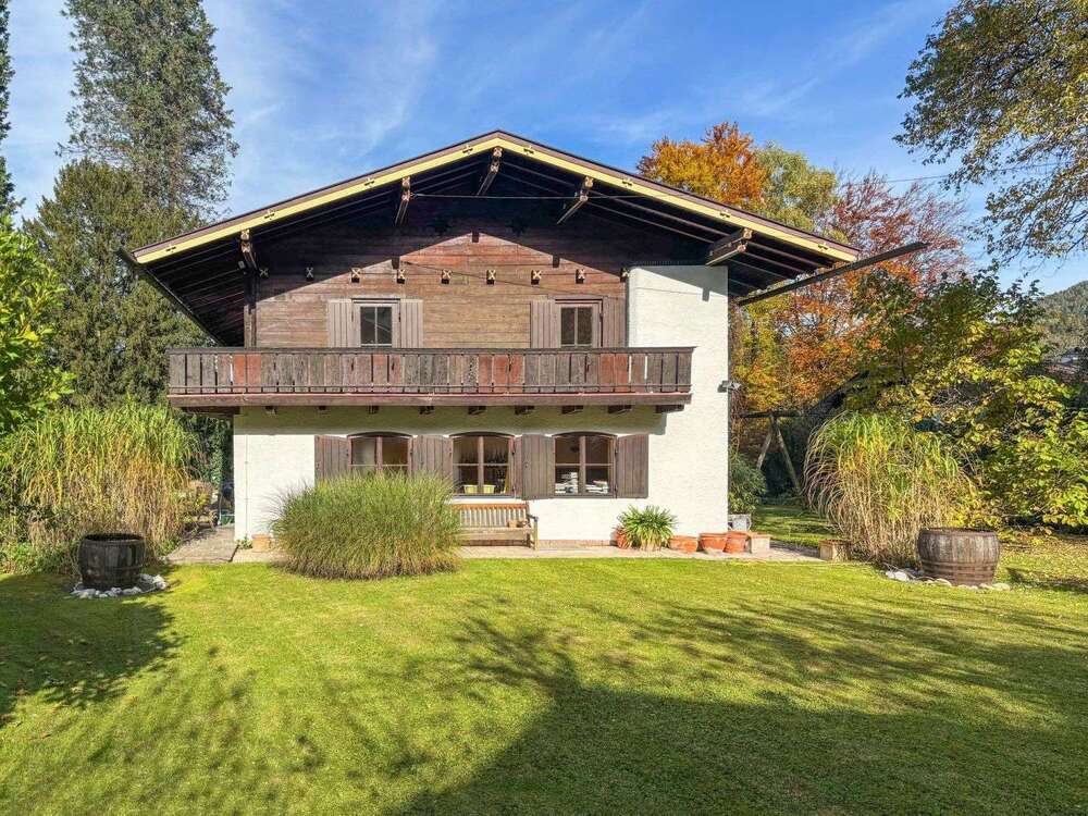 Thumbnail-Haus zum Kaufen in Bayerisch Gmain 860.000,00 € 241.75 m²