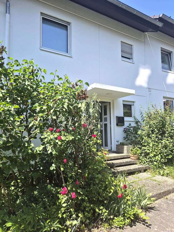 Thumbnail-Haus zum Kaufen in Wiesbaden 570.000,00 € 151 m²
