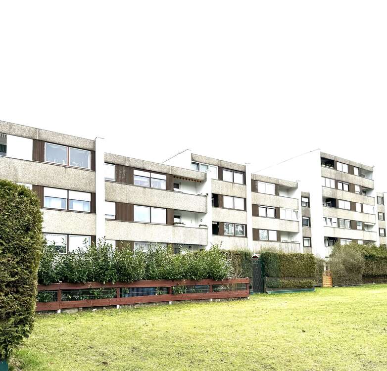 Thumbnail-Wohnung zum Kaufen in Wolfsburg 135.000,00 € 90 m²