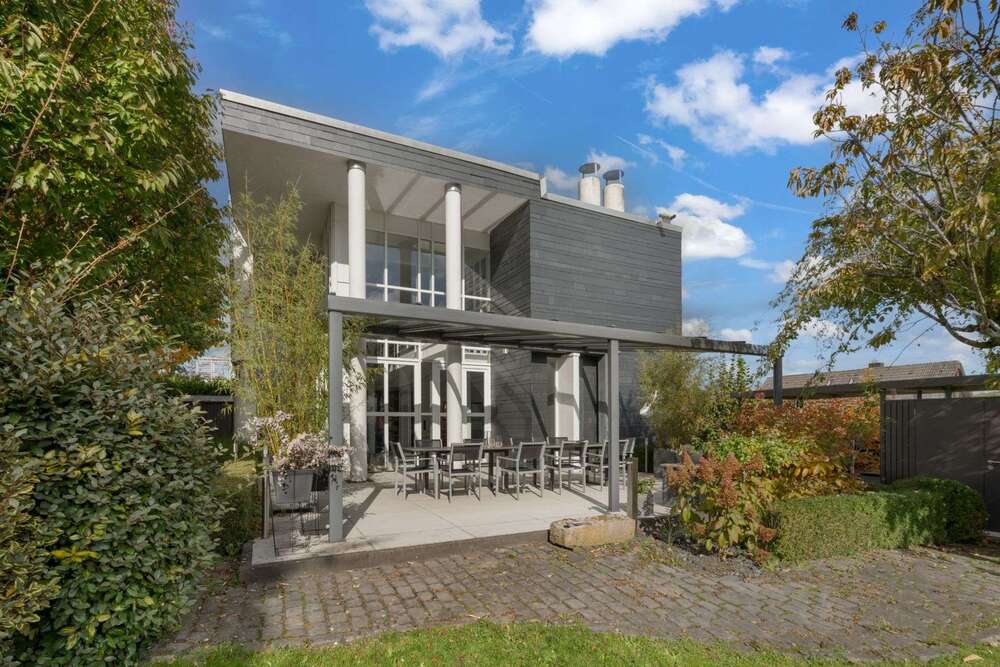 Thumbnail-Haus zum Kaufen in Königstein im Taunus 1.950.000,00 € 333.11 m²