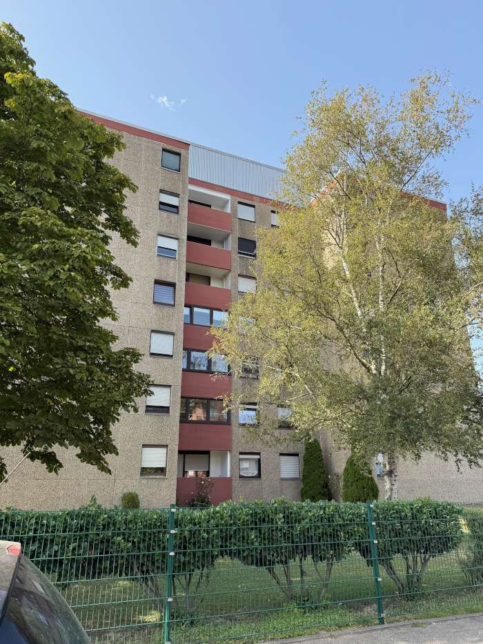 Thumbnail-Wohnung zum Kaufen in Grevenbroich 128.000,00 € 56 m²