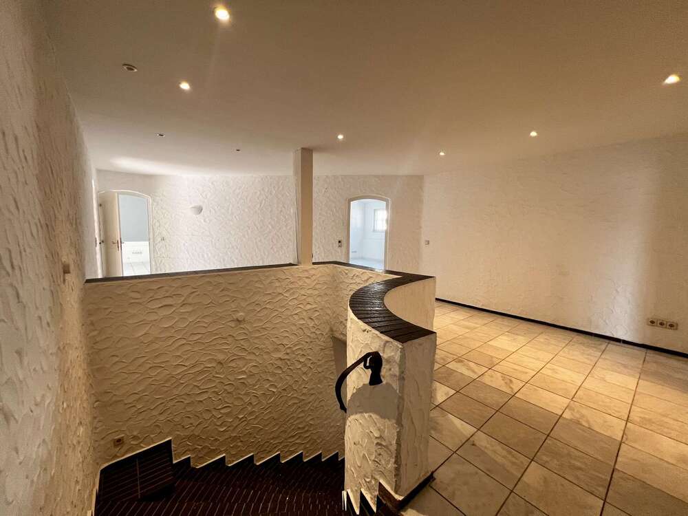 Thumbnail-Büro in Friedrichsdorf 1.004,00 € 91.3 m²
