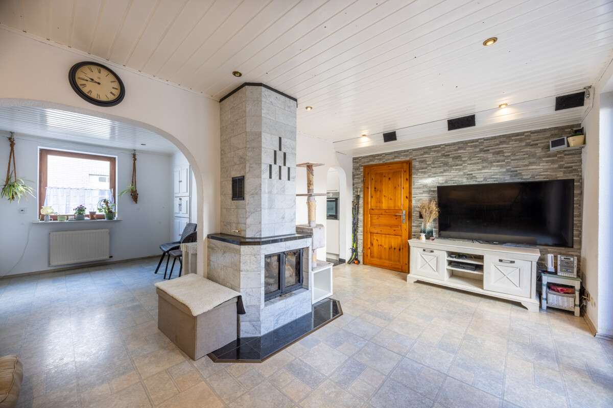 Thumbnail-Haus zum Kaufen in Krefeld 295.000,00 € 132 m²