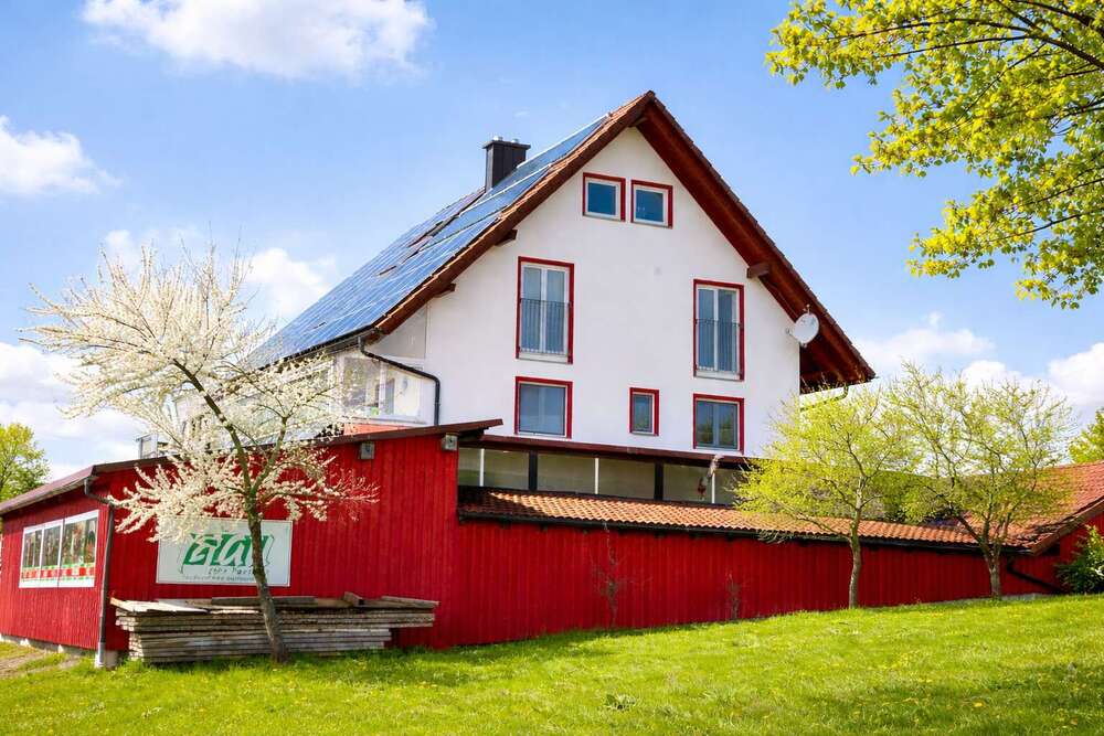 Thumbnail-Wohnung zum Kaufen in Hergatz 365.000,00 € 92 m²