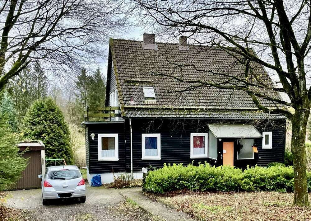 Thumbnail-Haus zum Kaufen in Clausthal-Zellerfeld 155.000,00 € 150 m²