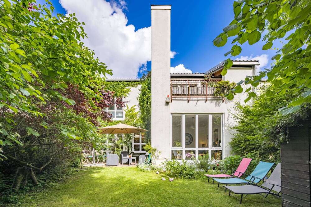Thumbnail-Haus zum Mieten in München 4.200,00 € 164 m²