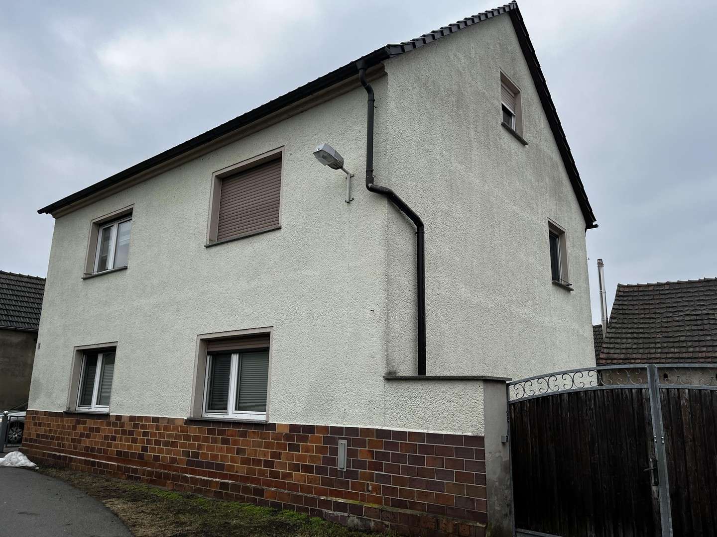 Thumbnail-Haus zum Kaufen in Ruhland 107.000,00 € 195 m²