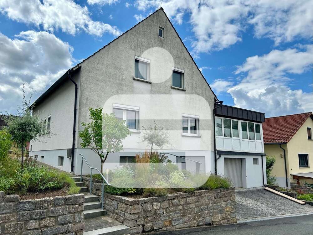 Thumbnail-Haus zum Kaufen in Schlüsselfeld 239.000,00 € 210 m²