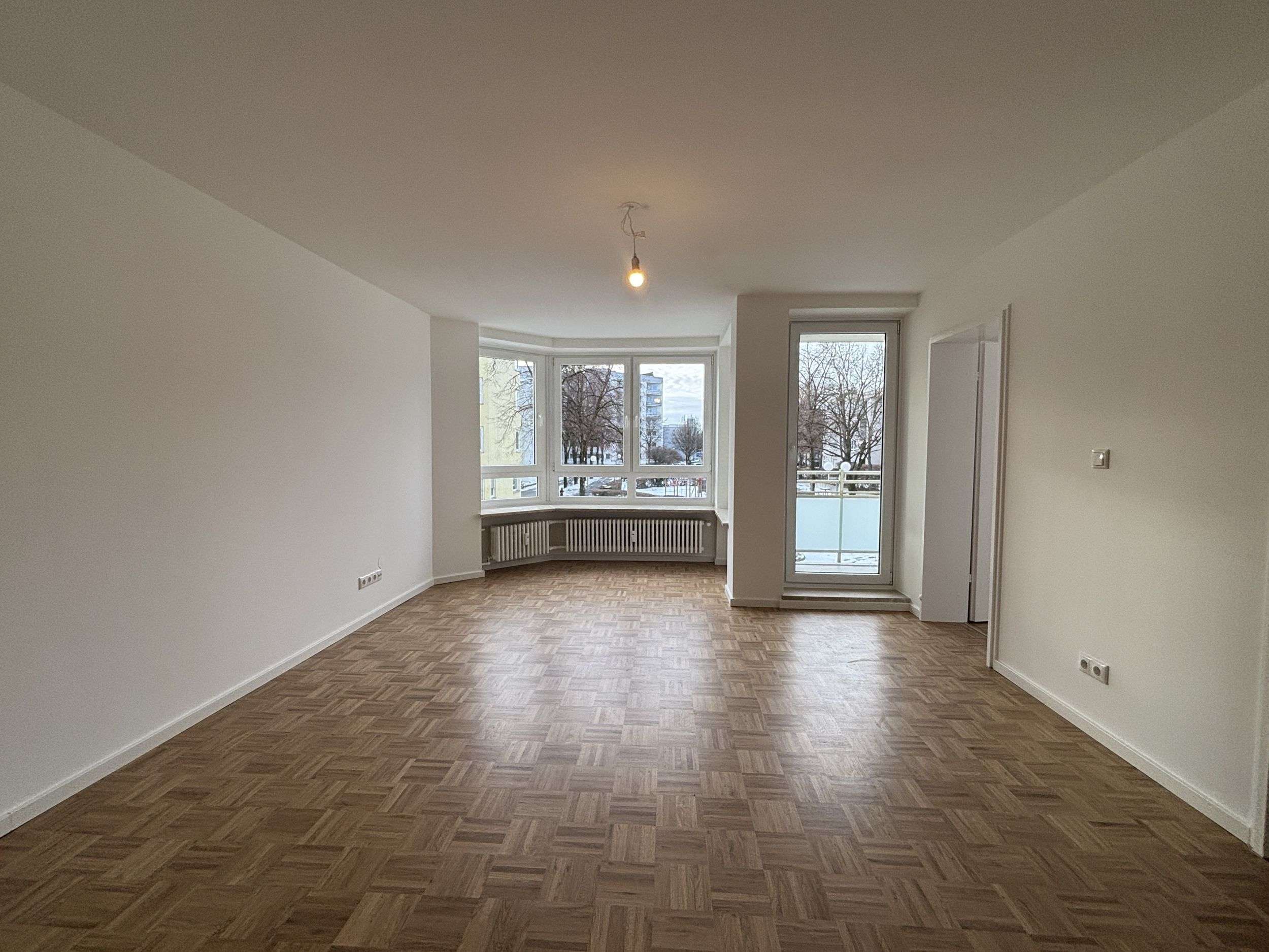 Thumbnail-Wohnung zum Mieten in Augsburg 703,22 € 45.34 m²