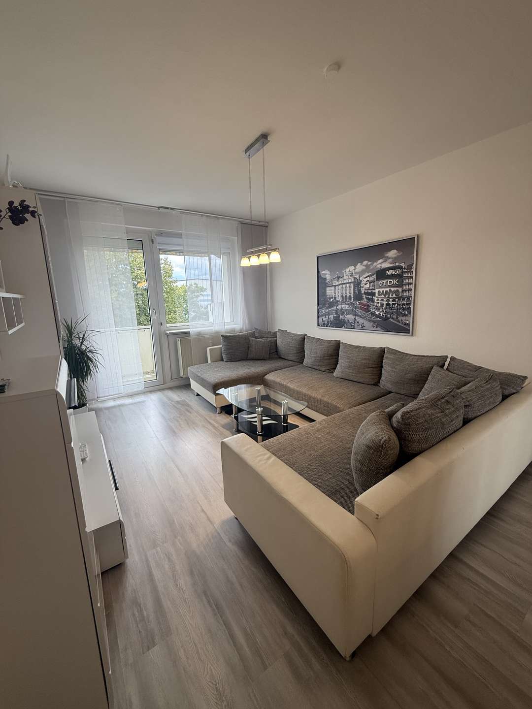 Thumbnail-Wohnung zum Kaufen in Zwenkau 140.000,00 € 59 m²