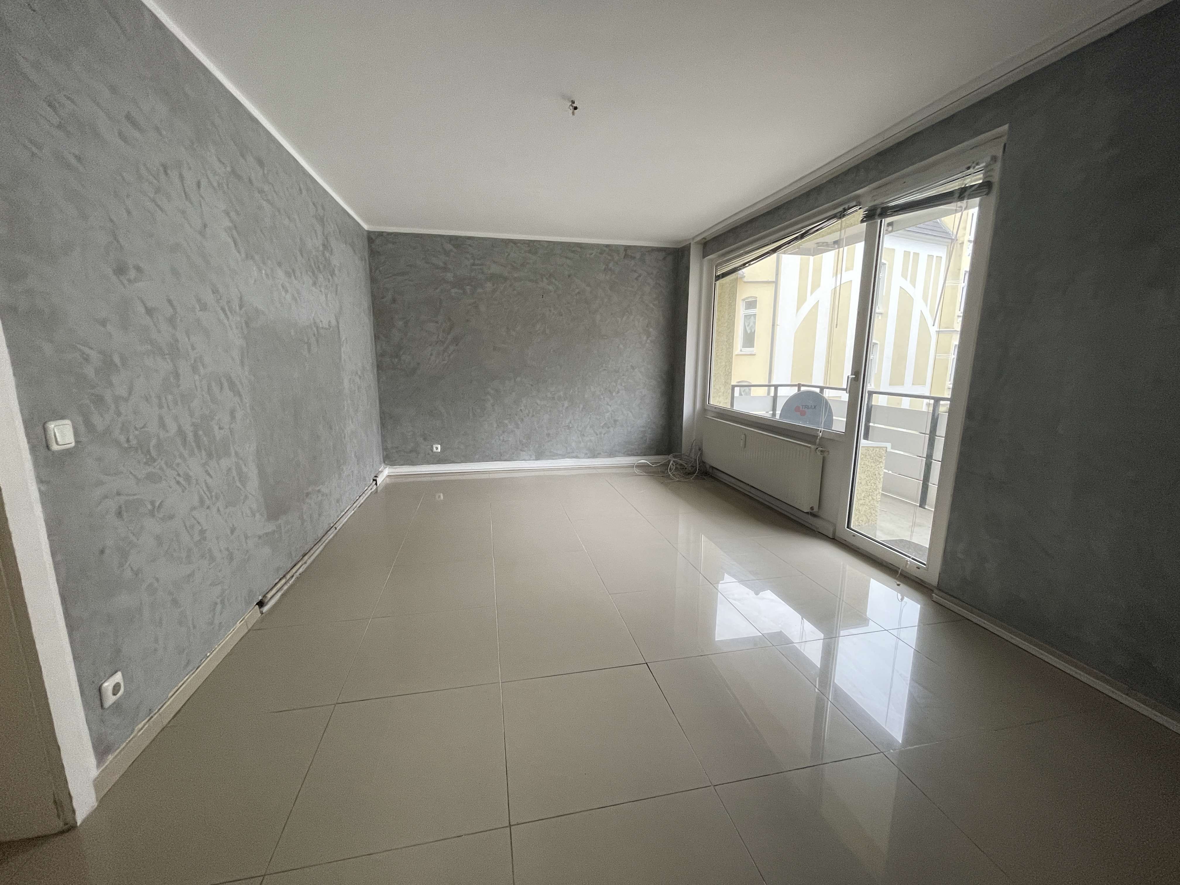 Thumbnail-Wohnung zum Kaufen in Essen 87.500,00 € 64.85 m²