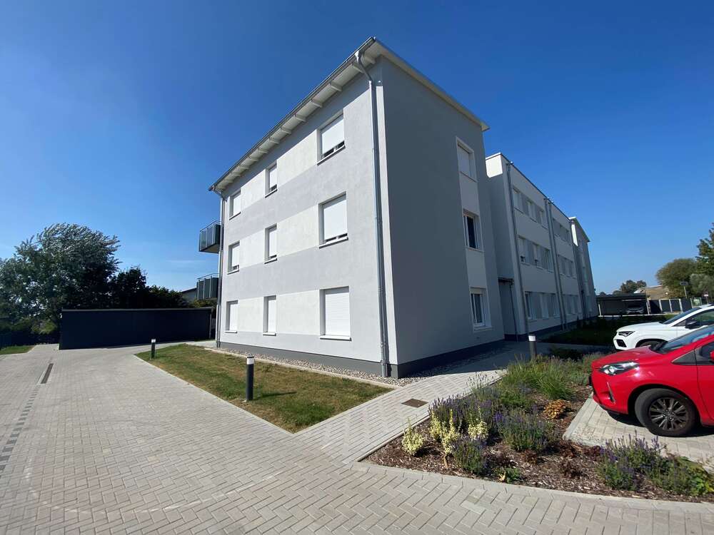 Thumbnail-Wohnung zum Mieten in Greifswald 988,60 € 71.12 m²