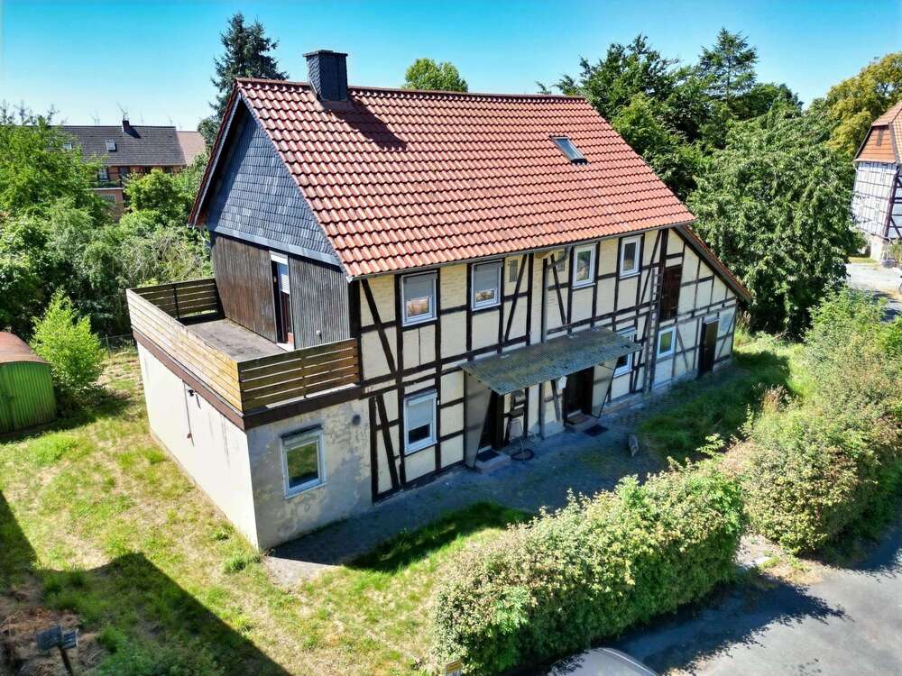 Thumbnail-Haus zum Kaufen in Dahlum 95.000,00 € 164 m²
