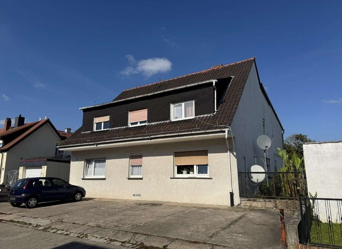 Thumbnail-Haus zum Kaufen in Worms 360.000,00 € 221 m²