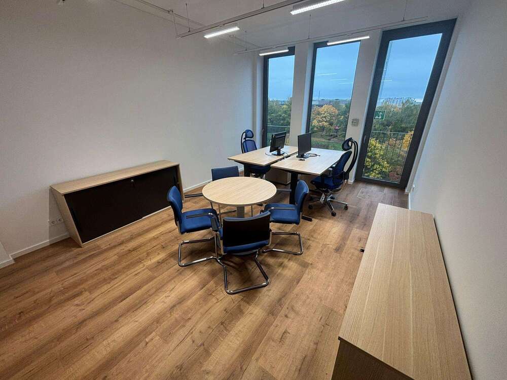 Thumbnail-Büro in München 1.650,00 € 32 m²