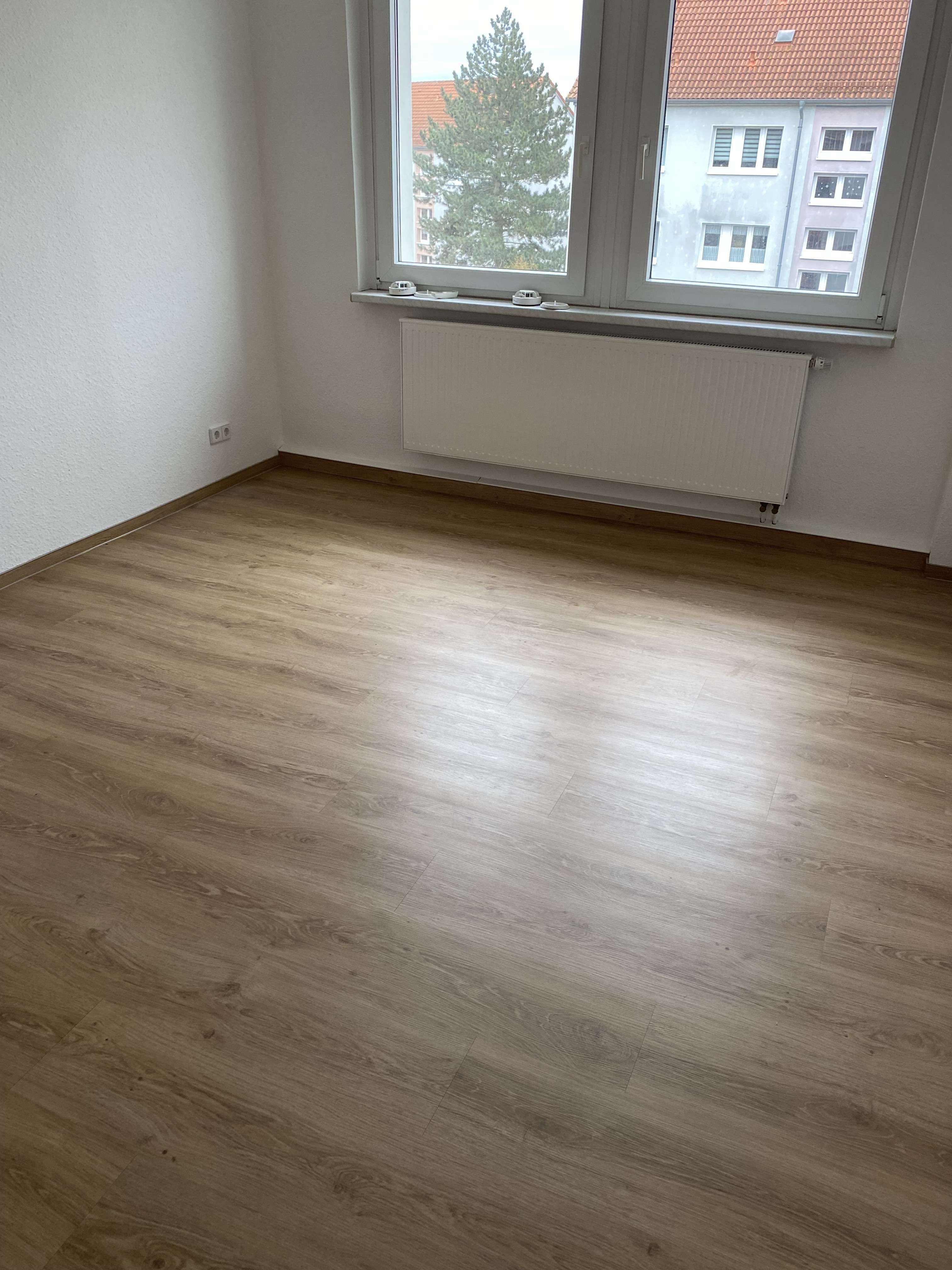 Thumbnail-Wohnung zum Mieten in Gotha 395,00 € 46.01 m²