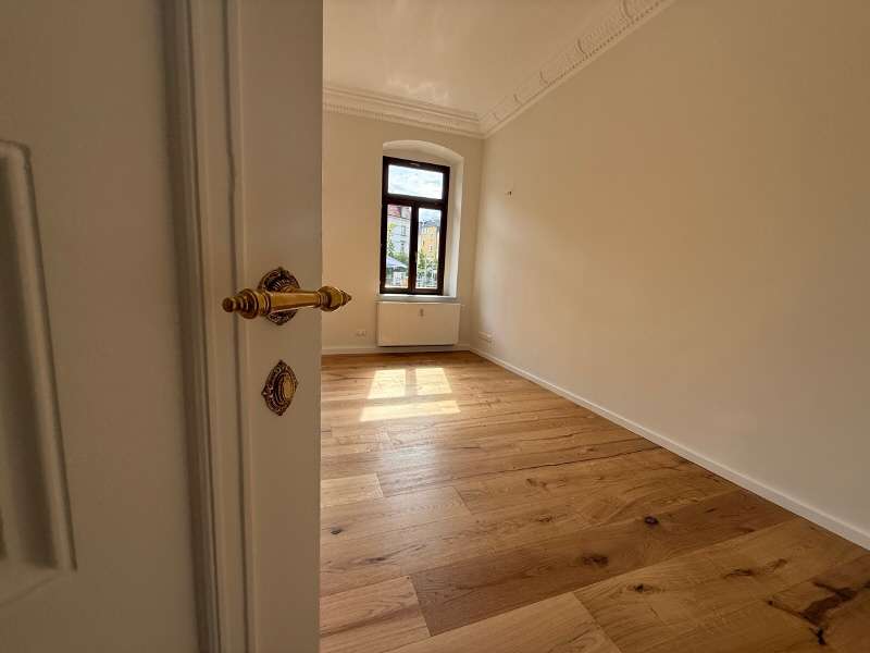 Thumbnail-Wohnung zum Mieten in Dresden 1.670,00 € 128.5 m²